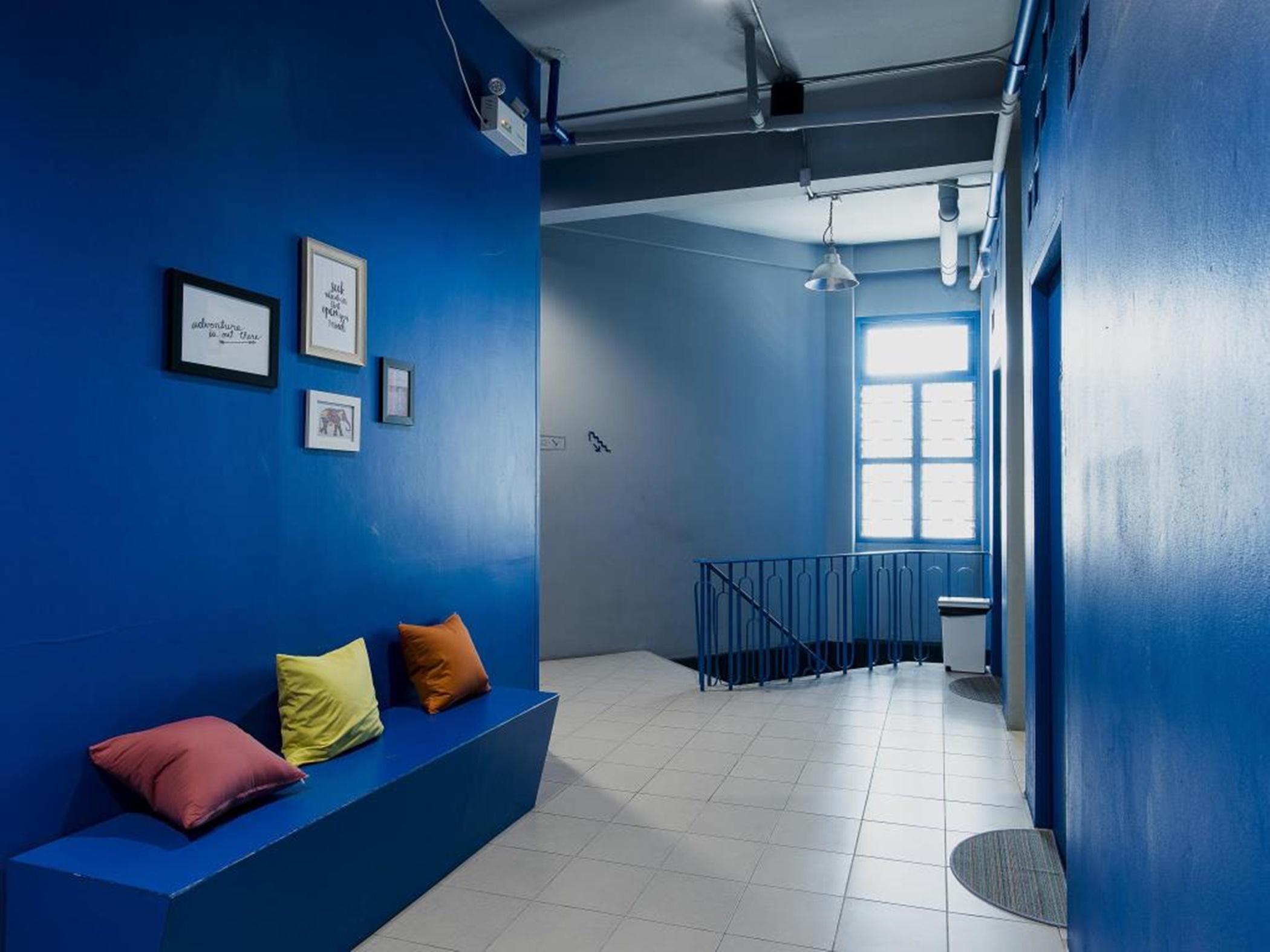 Loftel Station Hostel Bangkok Esterno foto