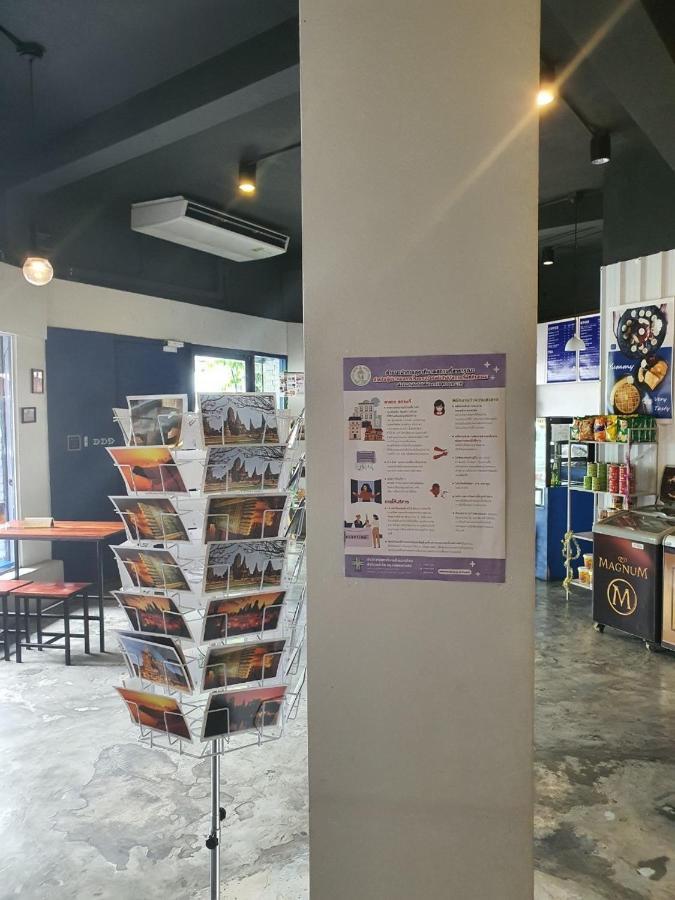 Loftel Station Hostel Bangkok Esterno foto